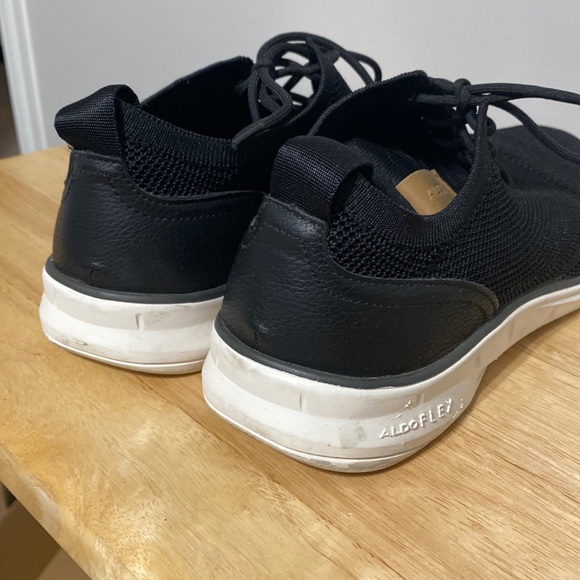 Men’s Black Shoes - Picture 3 of 5